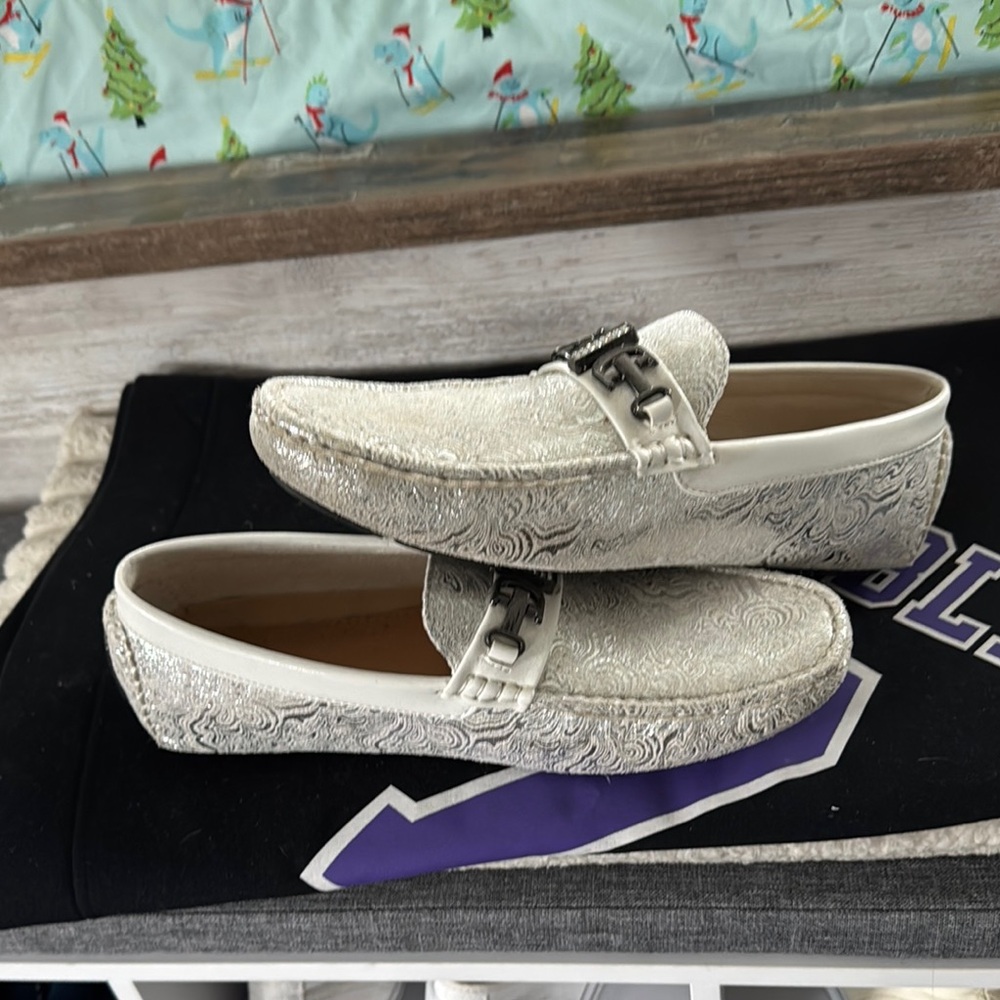 Men's White Patterned Loafers